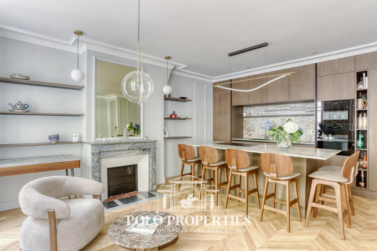 Luxury Apartment for sale in Paris 8ème, 1 400 000 €, Photo 1