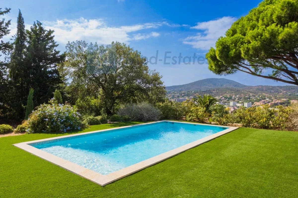 Luxury House for sale in Sainte-Maxime, 1 695 000 €, Photo 1