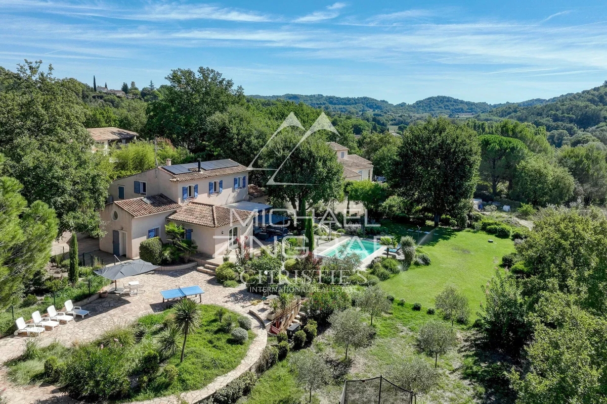 Maison de luxe à vendre à Ansouis, 1 253 000 €, Photo 1