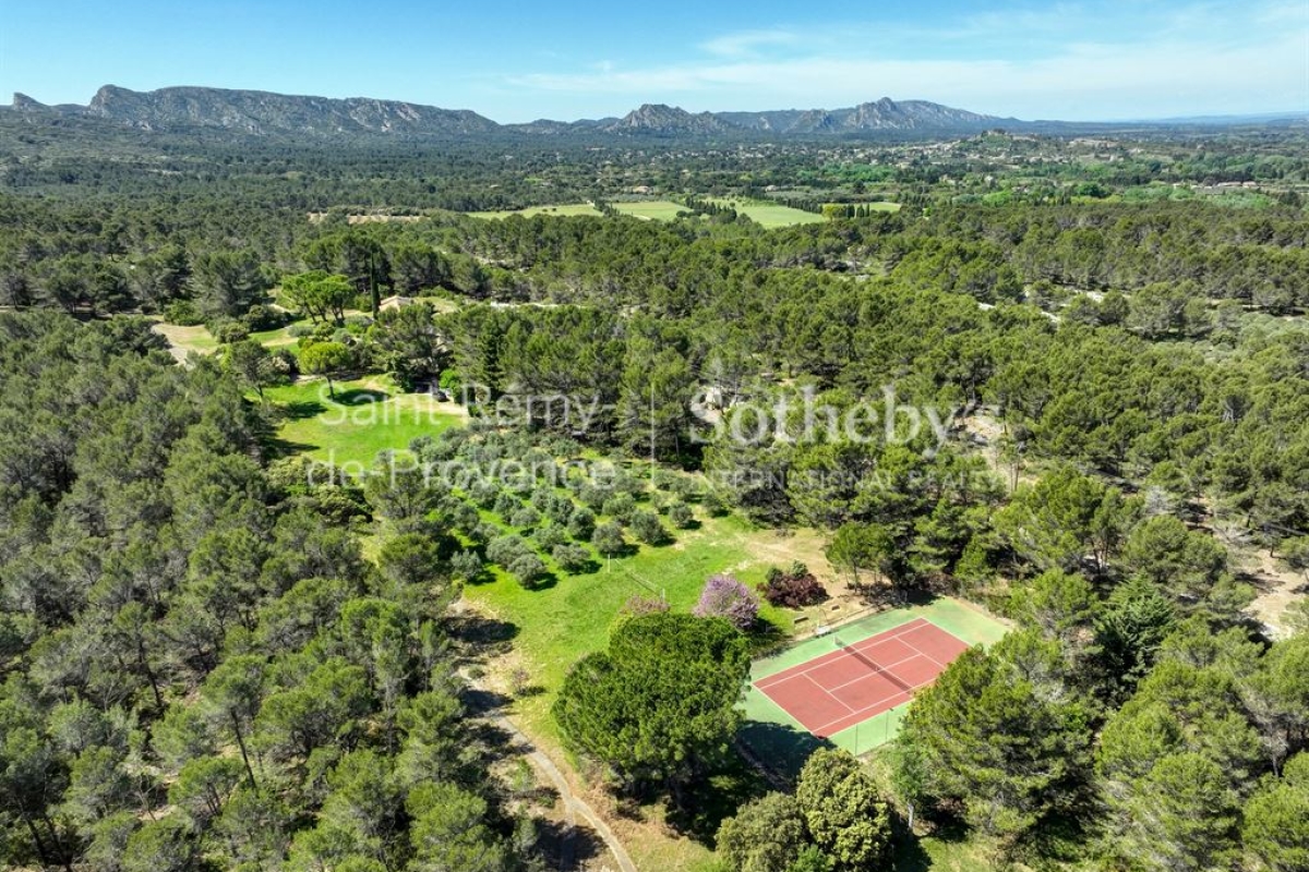Maison de luxe à vendre à Eygalières, 4 830 000 €, Photo 2