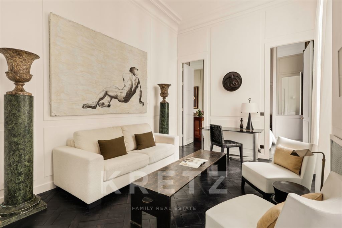 Luxury Apartment for sale in Paris 1er, 845 000 €, Photo 2