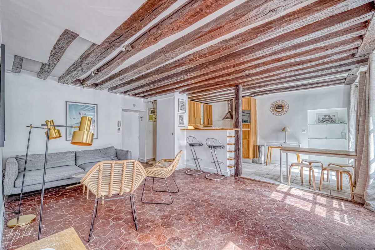 Luxury Apartment for sale in Paris 7ème, 799 000 €, Photo 2
