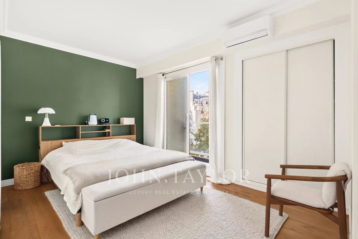 Luxury Apartment for sale in Paris 16ème, 620 000 €, Photo 4
