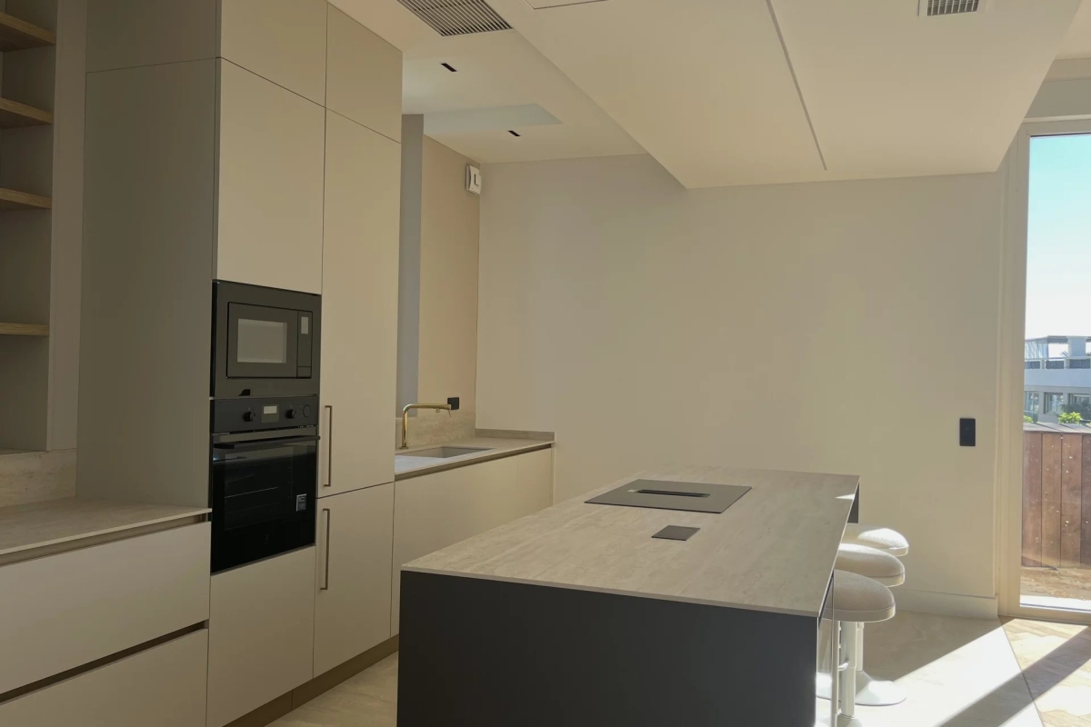 Luxury Apartment for sale in Le Cannet, 999 000 €, Photo 4