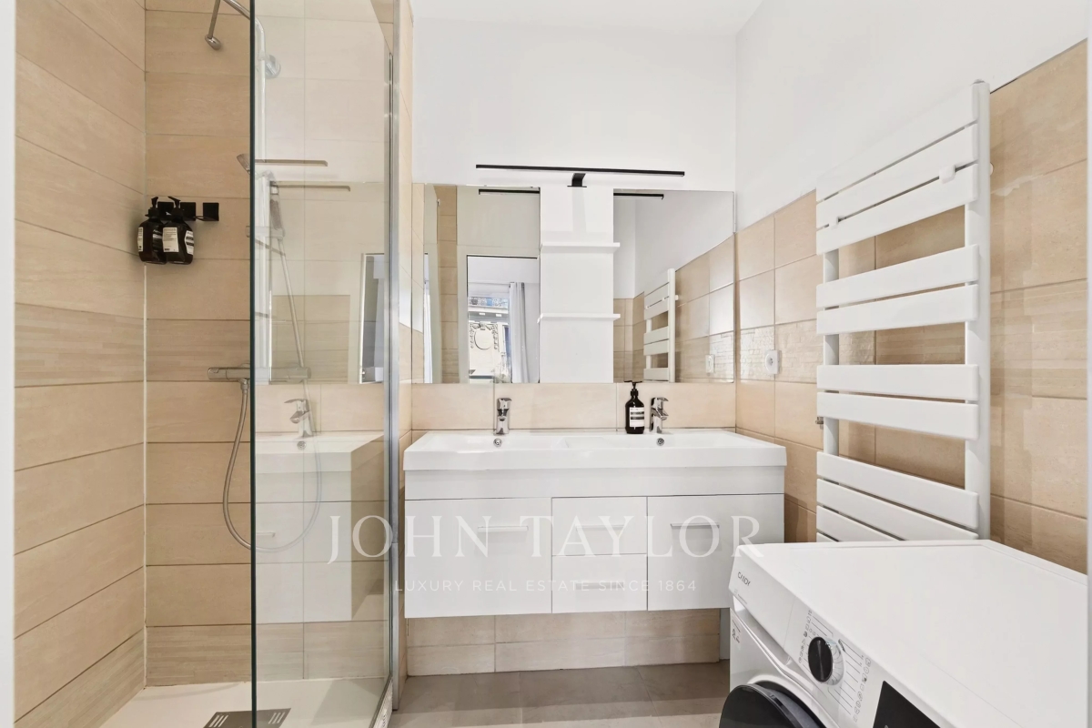 Luxury Apartment for sale in Paris 16ème, 620 000 €, Photo 5
