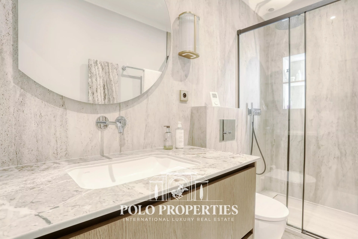 Luxury Apartment for sale in Paris 8ème, 1 400 000 €, Photo 5