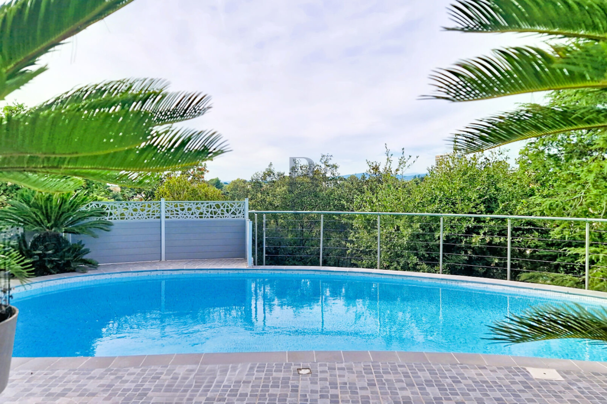 Maison de luxe à vendre à Saint-Raphaël, 1 180 000 €, Photo 6