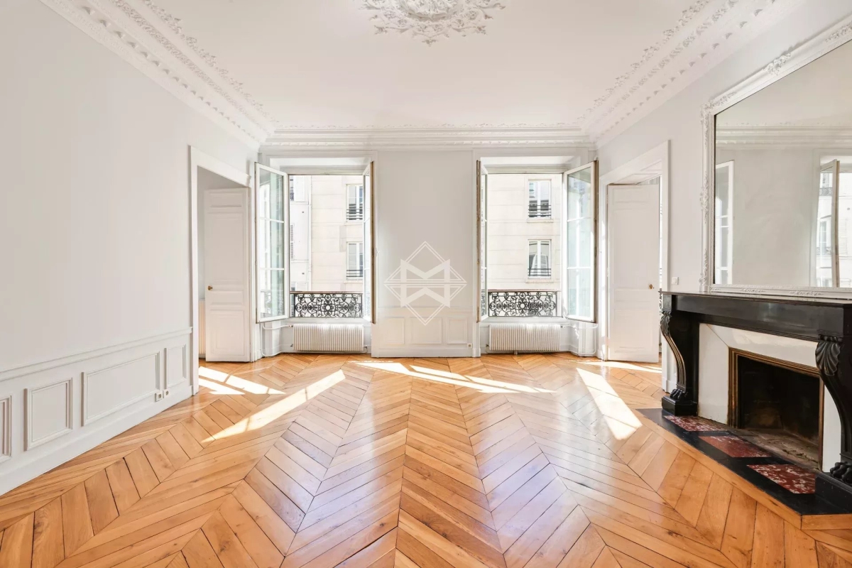 Luxury Apartment for sale in Paris 9ème, 1 700 000 €, Photo 1