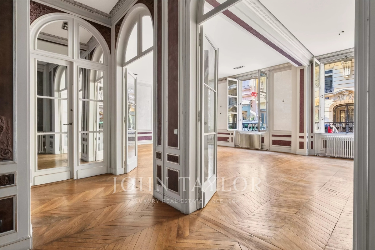 Luxury Apartment for sale in Paris 16ème, 2 400 000 €, Photo 2