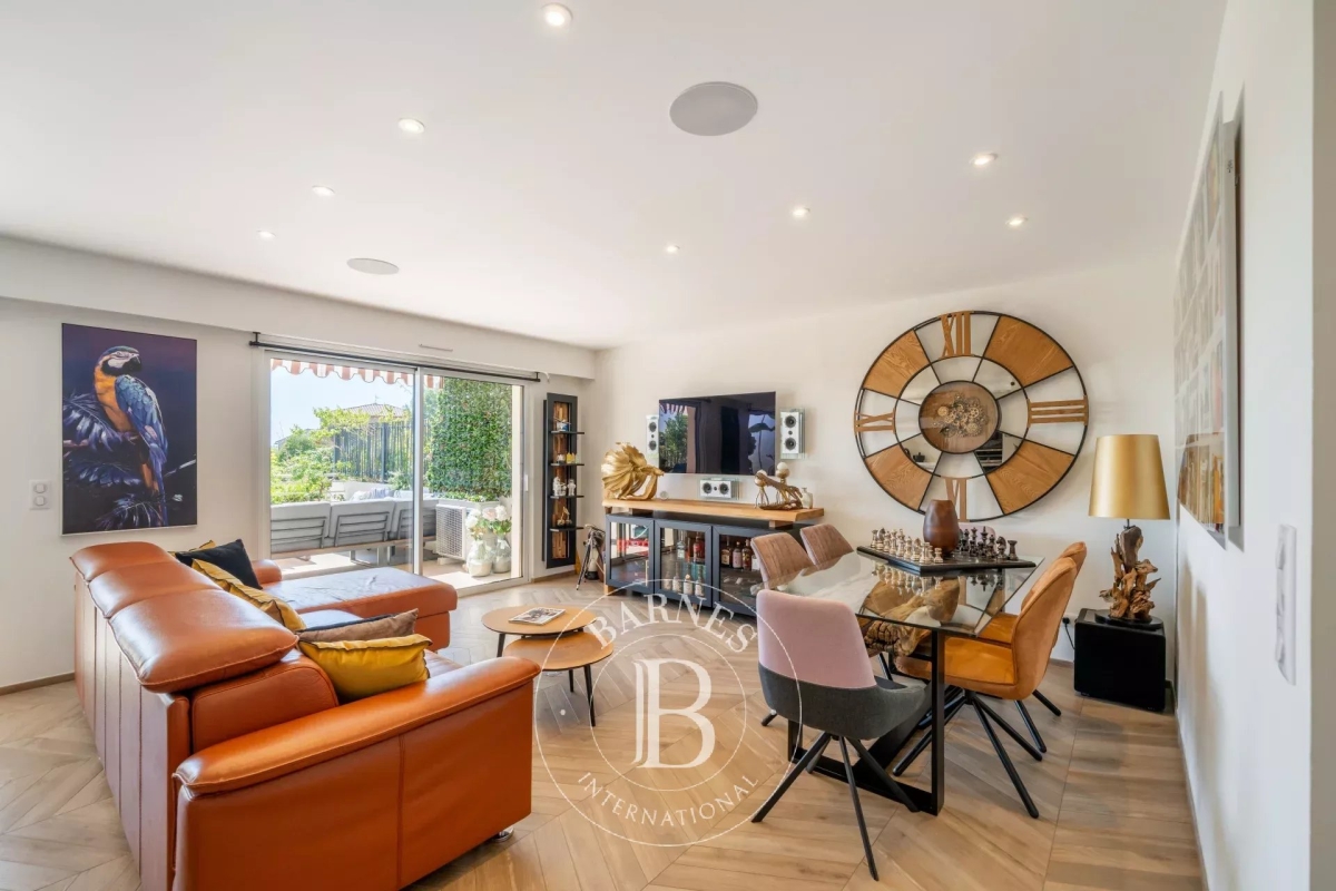 Appartement de luxe à vendre à Cannes, 975 000 €, Photo 2