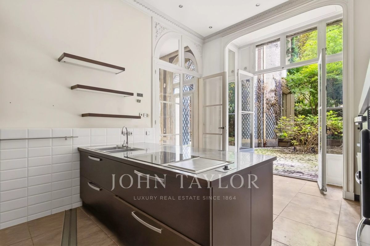 Luxury Apartment for sale in Paris 16ème, 2 400 000 €, Photo 7