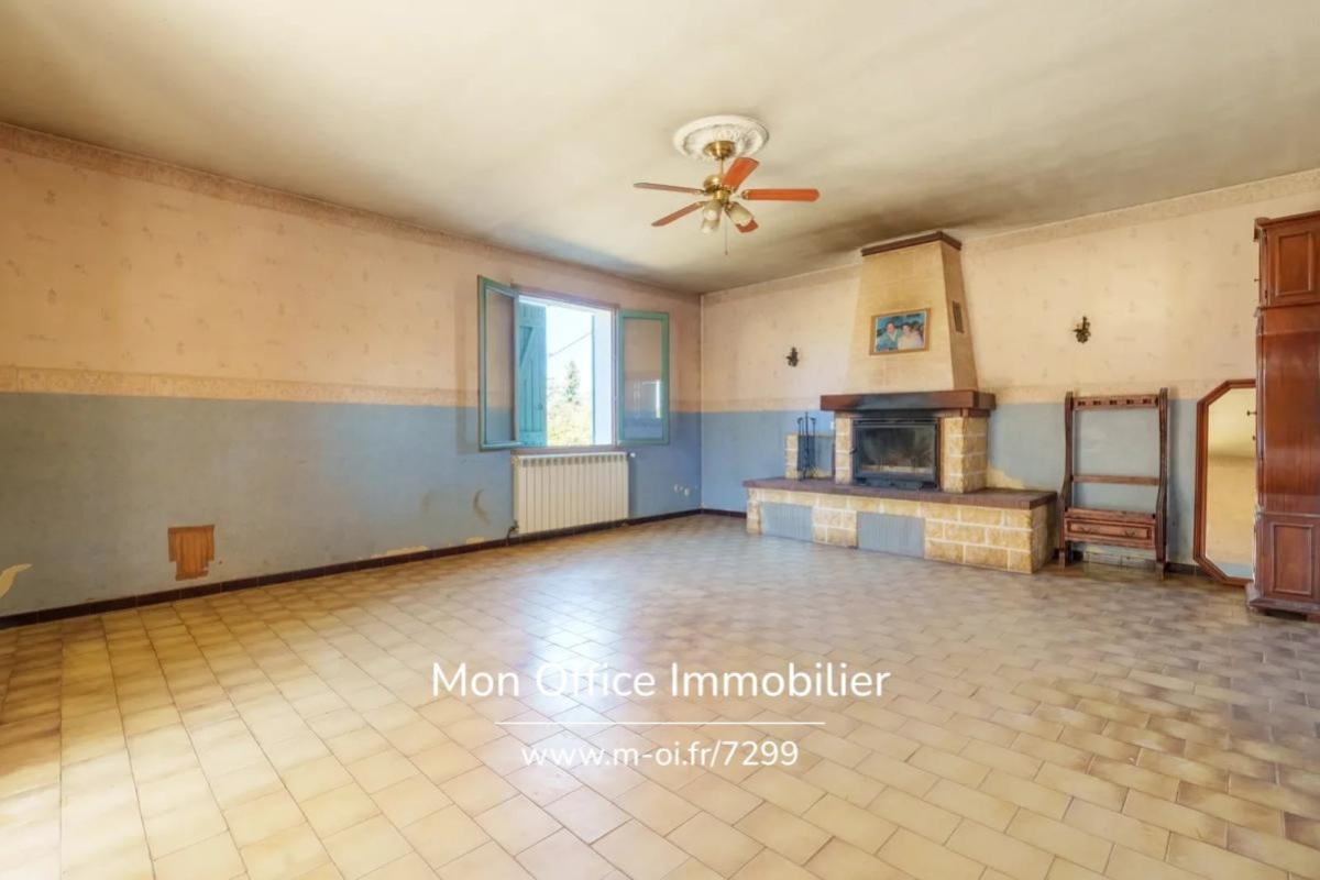 Maison de luxe à vendre à Aubagne, 470 000 €, Photo 2