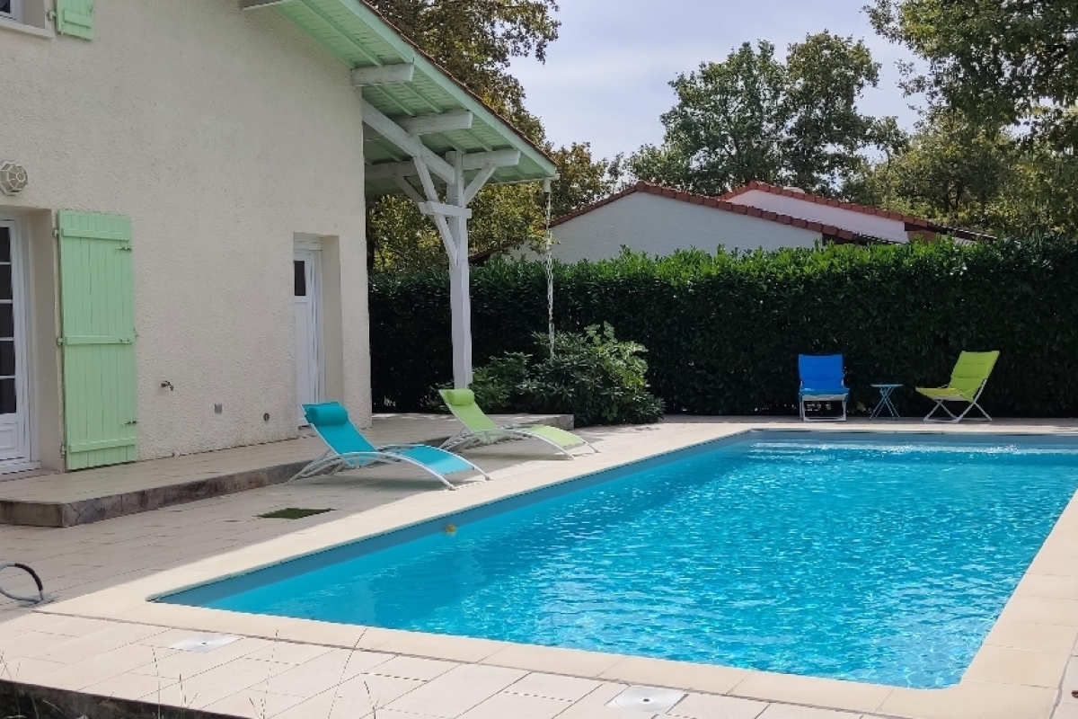 Maison de luxe à vendre à Martignas-sur-Jalle, 599 000 €, Photo 3