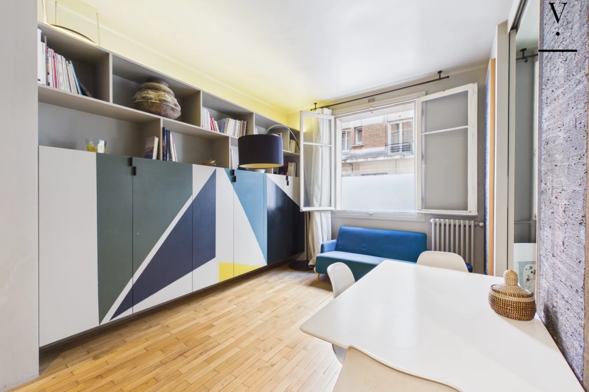Luxury Apartment for sale in Paris 16ème, 325 000 €, Photo 2