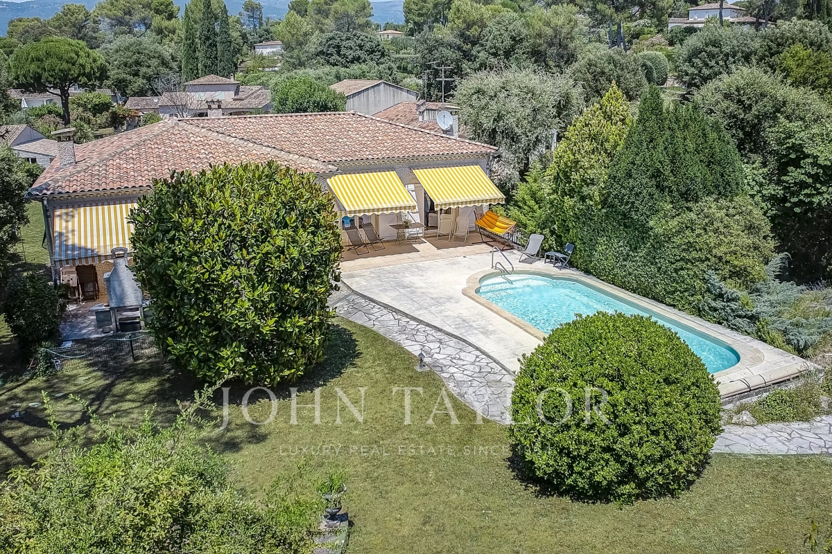 Luxury House for sale in Roquefort-les-Pins, 1 270 000 €, Photo 2