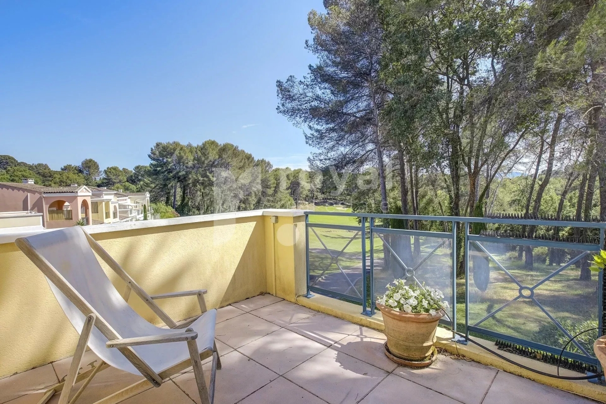 Luxury House for sale in Mougins, 749 000 €, Photo 3