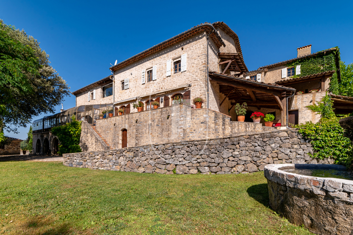 Luxury House for sale in Tornac, 2 000 000 €, Photo 3