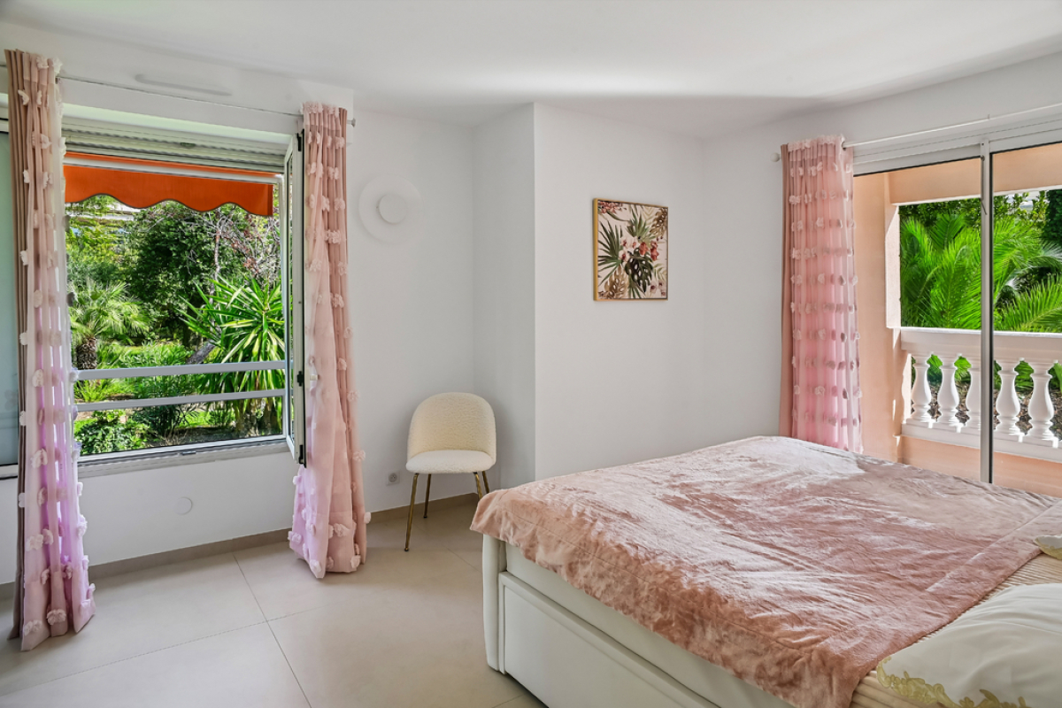 Luxury Apartment for sale in Cannes, 960 000 €, Photo 7