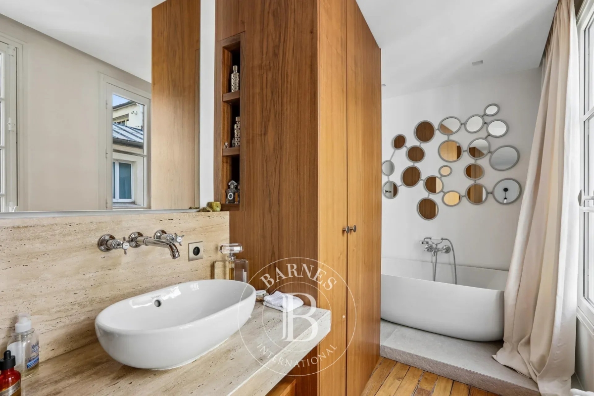 Luxury Apartment for sale in Paris 6ème, 1 350 000 €, Photo 7