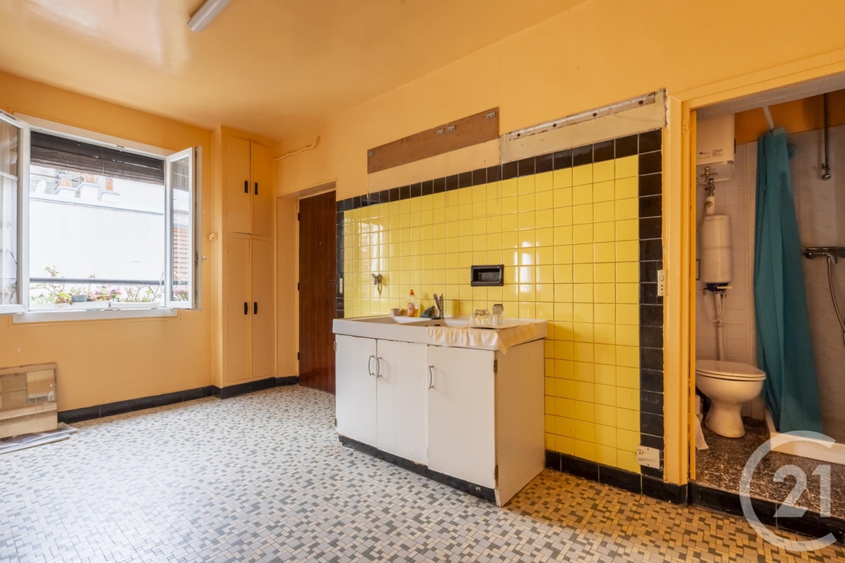 Appartement de luxe à vendre à Paris 11ème, 475 000 €, Photo 2