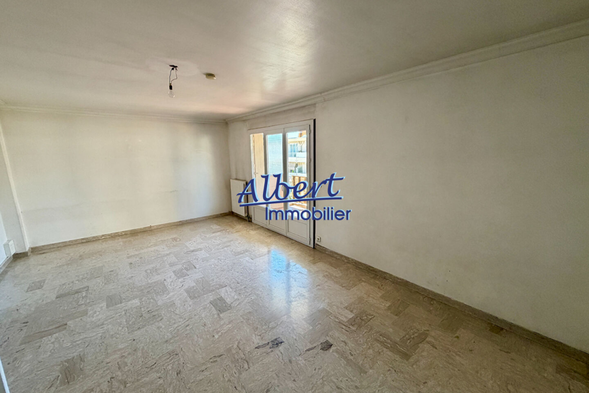 Appartement de luxe à vendre à Sanary-sur-Mer, 286 000 €, Photo 4
