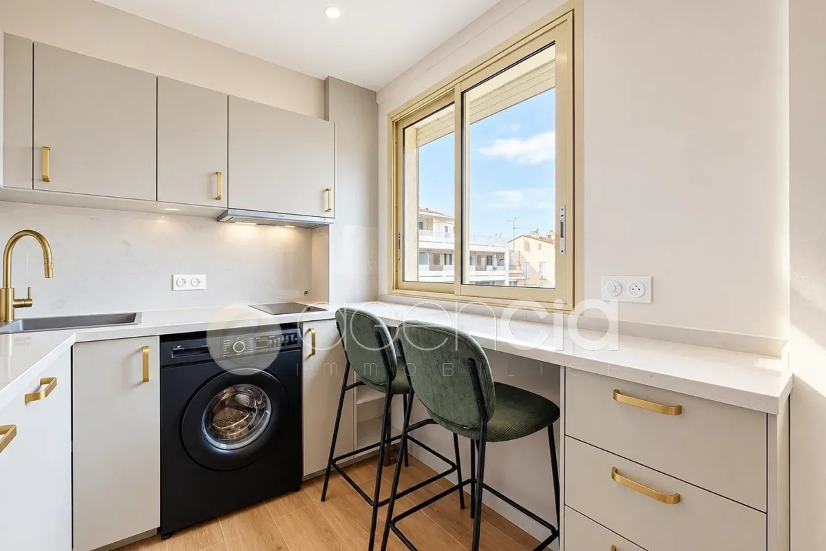Luxury Apartment for sale in Cannes, 269 000 €, Photo 4