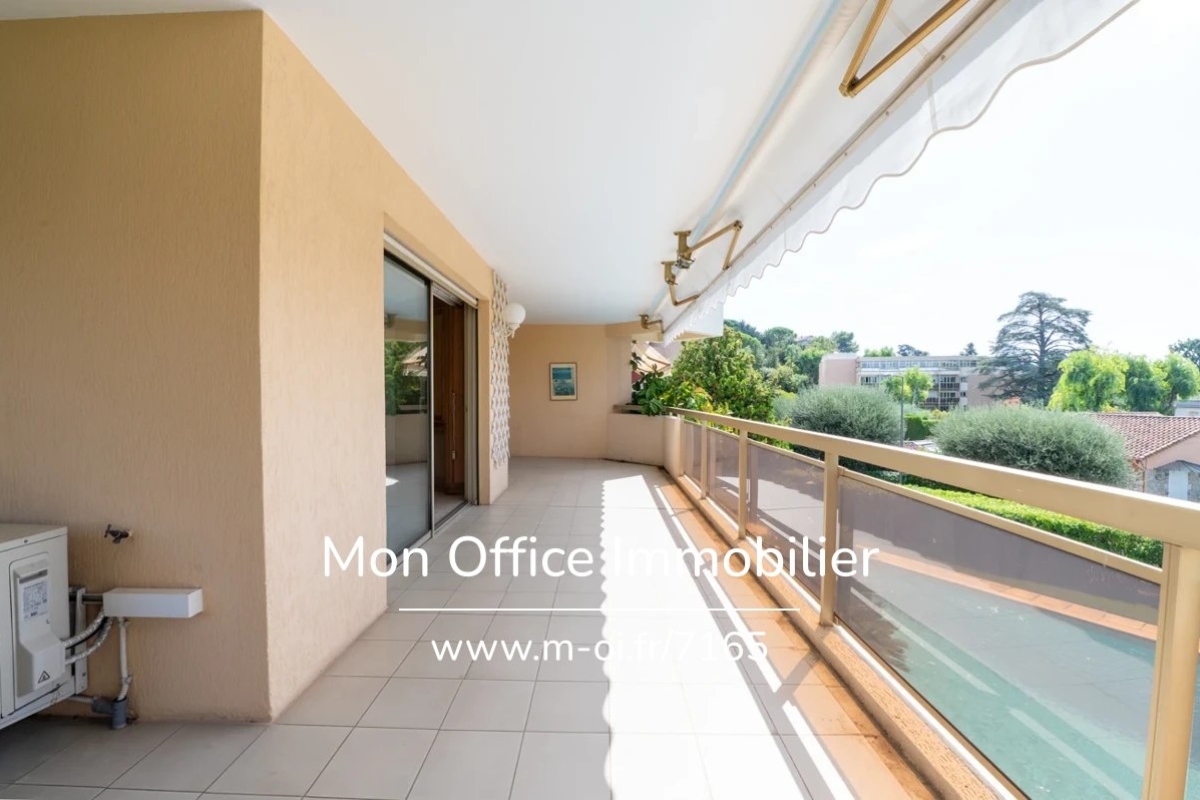 Appartement de luxe à vendre à Cannes, 648 000 €, Photo 2