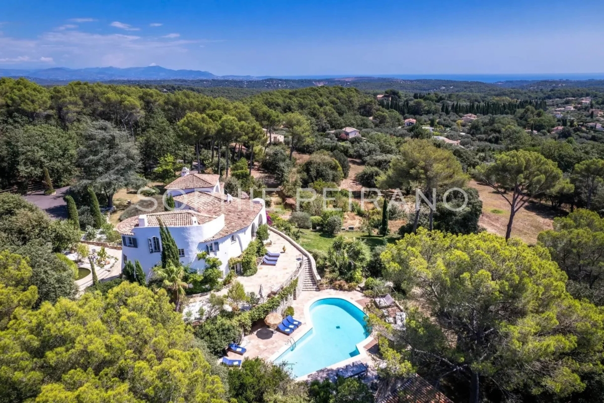 Luxury House for sale in Opio, 14 900 000 €, Photo 1