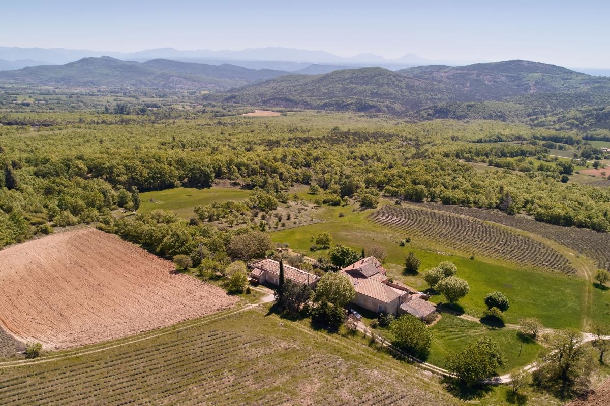 Maison de luxe à vendre à Saint-Étienne-les-Orgues, 1 100 000 €, Photo 1