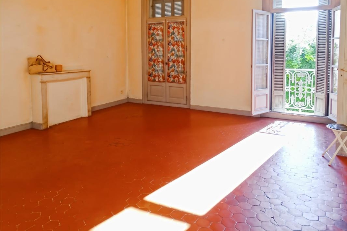 Maison de luxe à vendre à Mane, 460 000 €, Photo 3