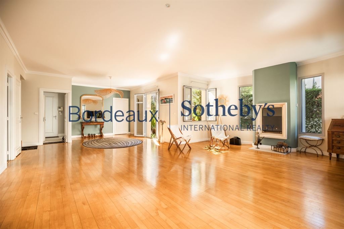 Luxury House for sale in Bordeaux, 1 290 000 €, Photo 4