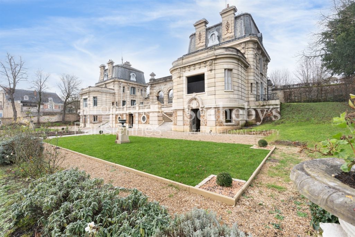 Maison de luxe à vendre à Louveciennes, 4 500 000 €, Photo 4