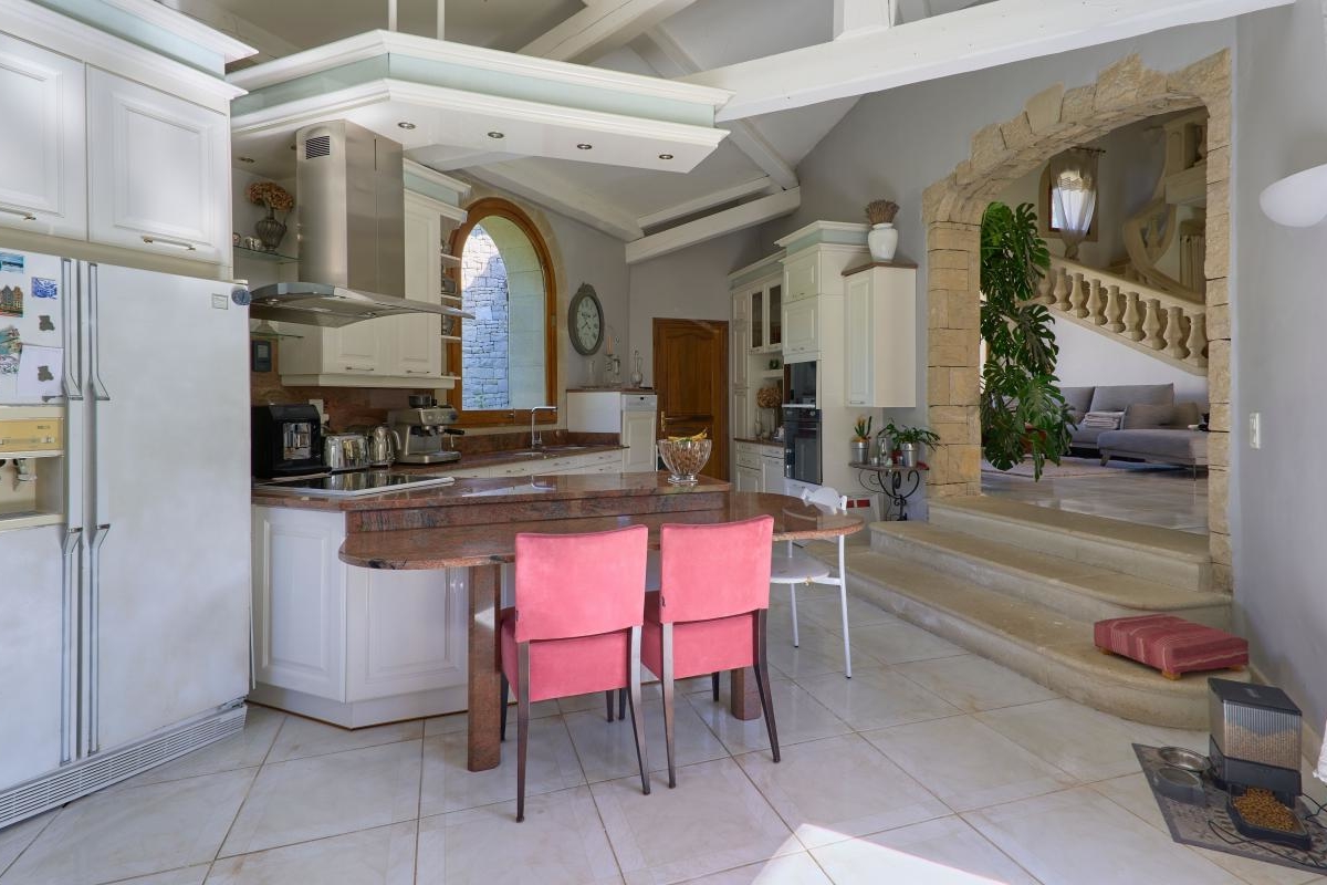 Maison de luxe à vendre à Saint-Michel-l'Observatoire, 795 000 €, Photo 6