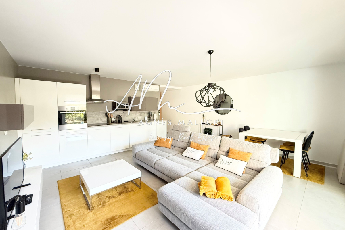 Appartement de luxe à vendre à Cavalaire-sur-Mer, 499 200 €, Photo 7