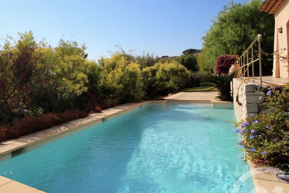 Maison de luxe à vendre à Biot, 1 375 000 €, Photo 2