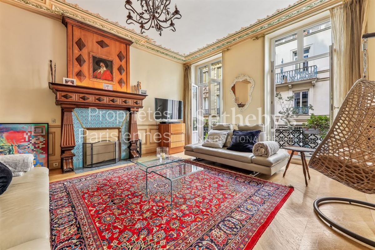 Luxury Apartment for sale in Paris 8ème, 2 832 500 €, Photo 2