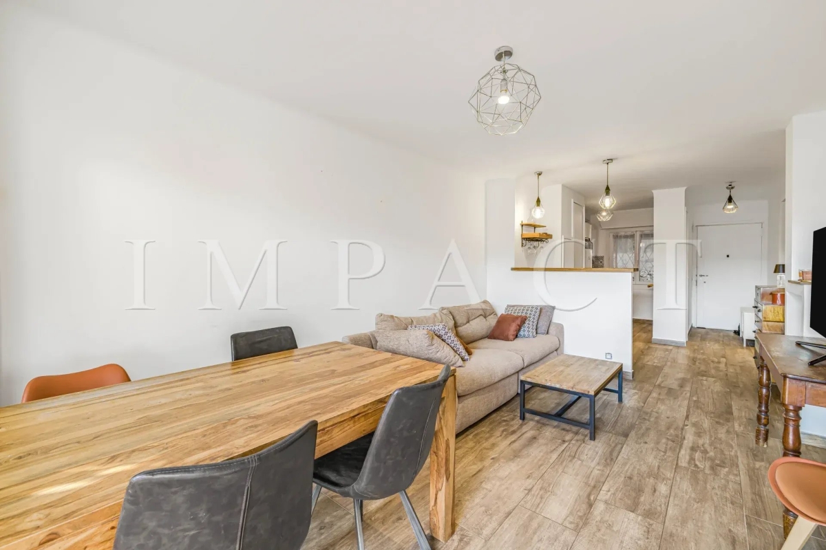 Luxury Apartment for sale in Le Cannet, 320 000 €, Photo 5