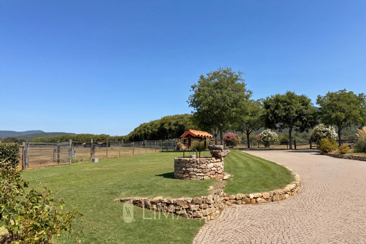 Maison de luxe à vendre à Tourtour, 1 480 000 €, Photo 5