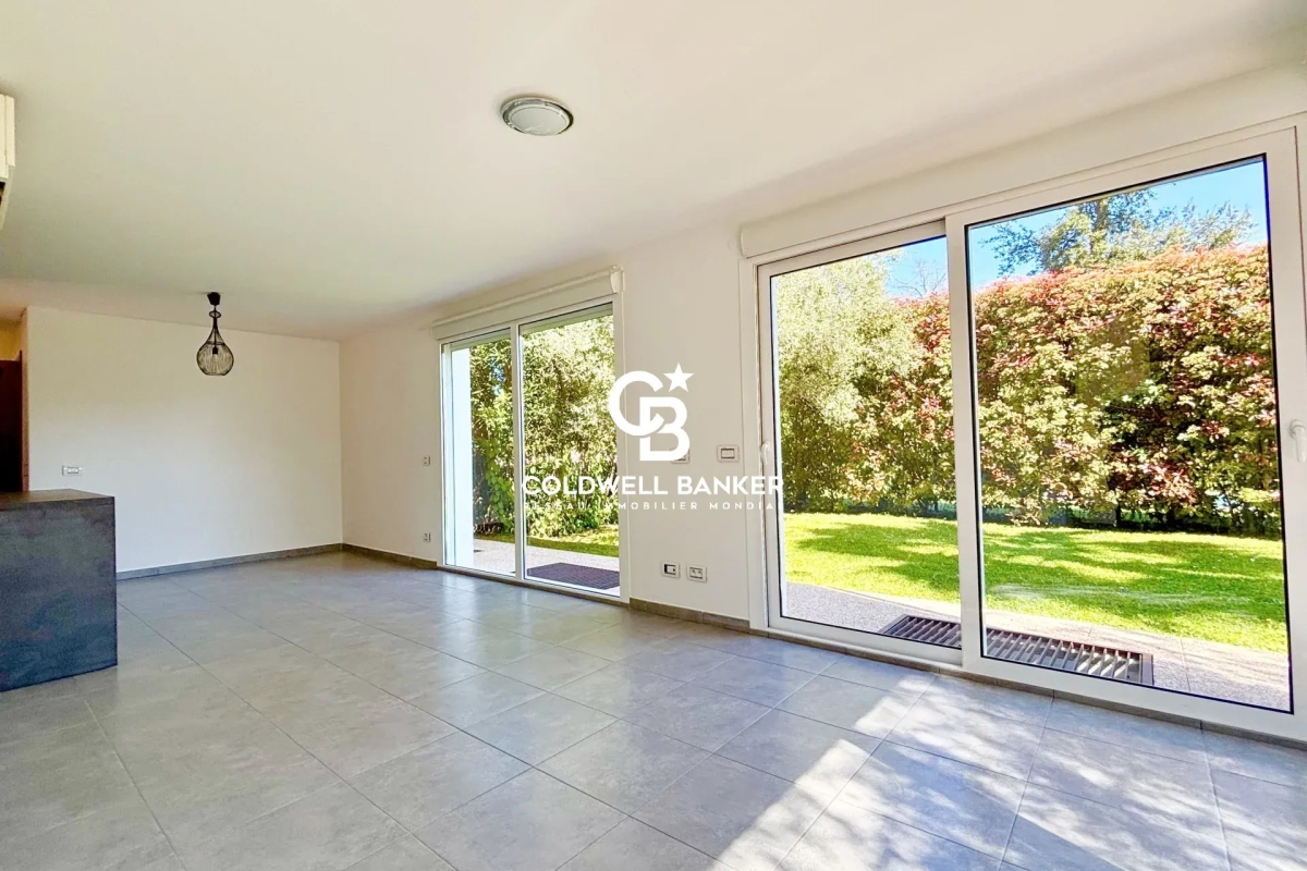 Maison de luxe à vendre à Antibes, 1 090 000 €, Photo 7