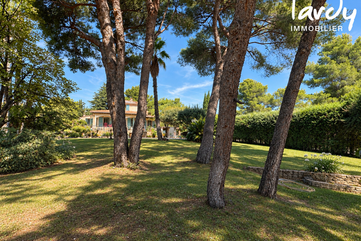 Maison de luxe à vendre à La Cadière-d'Azur, 1 690 000 €, Photo 2