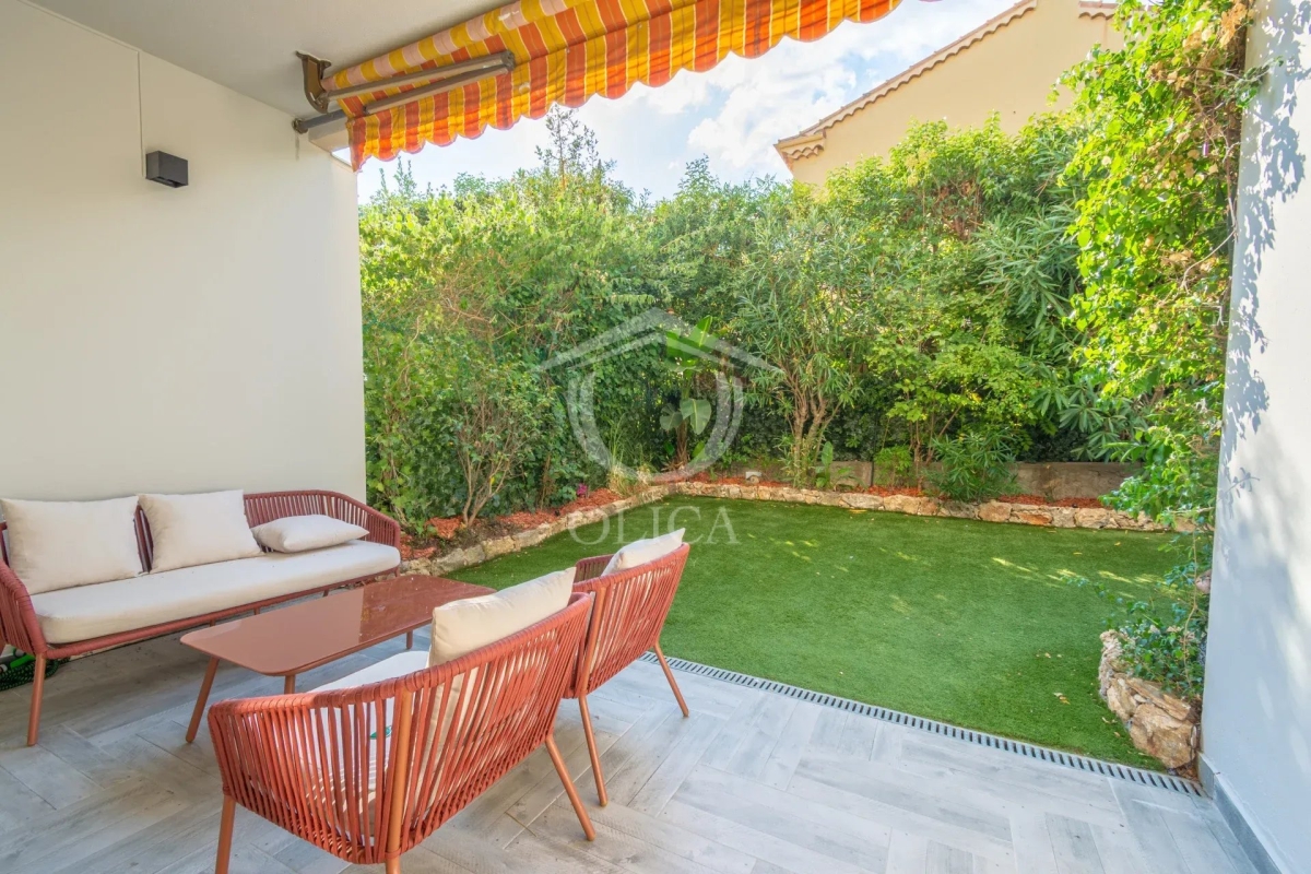 Appartement de luxe à vendre à Cannes, 550 000 €, Photo 2
