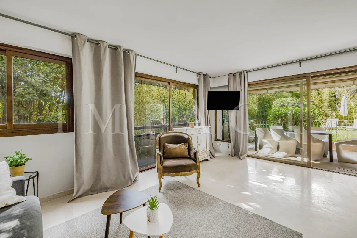 Appartement de luxe à vendre à Cannes, 365 000 €, Photo 3
