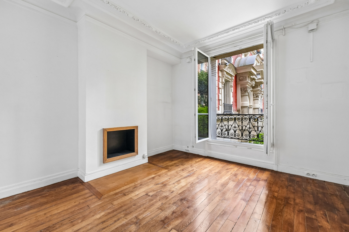 Luxury Apartment for sale in Paris 18ème, 1 185 000 €, Photo 5