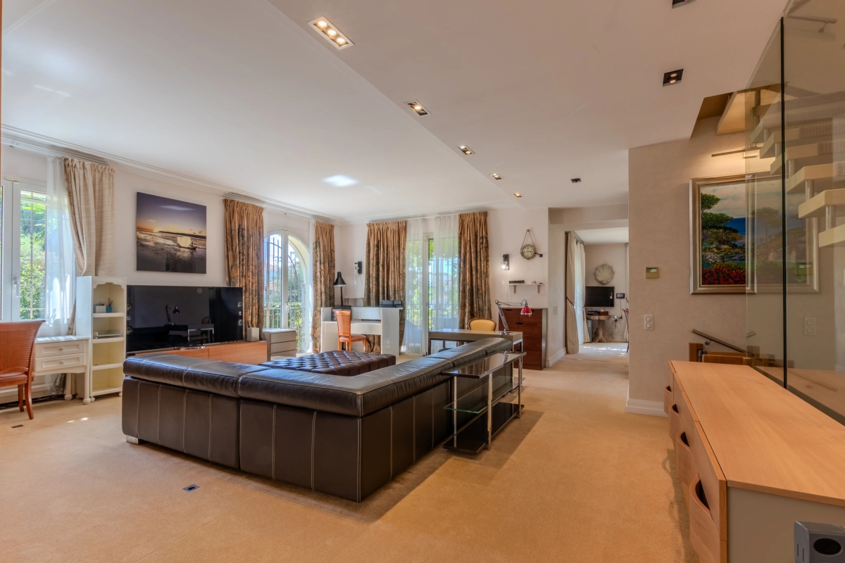 Maison de luxe à vendre à Cap d'Antibes, 2 950 000 €, Photo 5