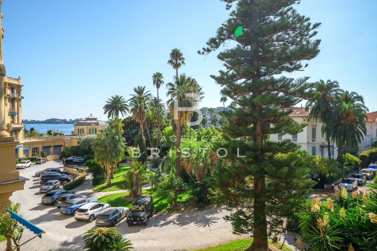 Luxury Apartment for sale in Beaulieu-sur-Mer, 1 450 000 €, Photo 6