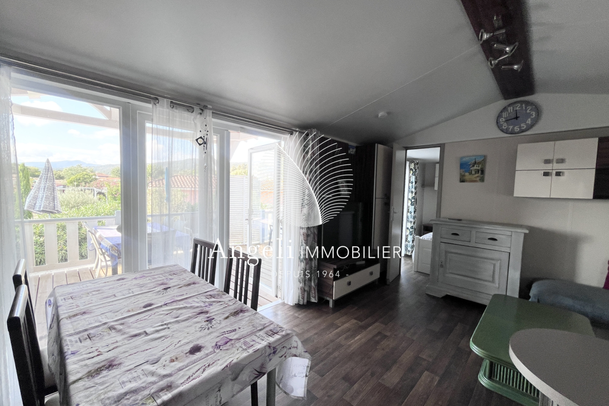 Maison de luxe à vendre à Roquebrune-sur-Argens, 205 000 €, Photo 3