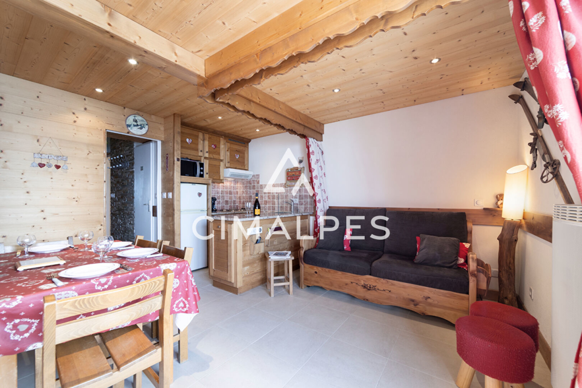 Luxury Apartment for sale in Montvalezan, 345 000 €, Photo 3