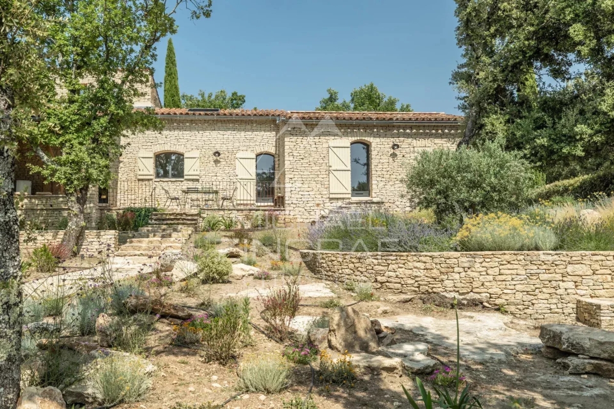 Luxury House for sale in Gordes, 1 300 000 €, Photo 5