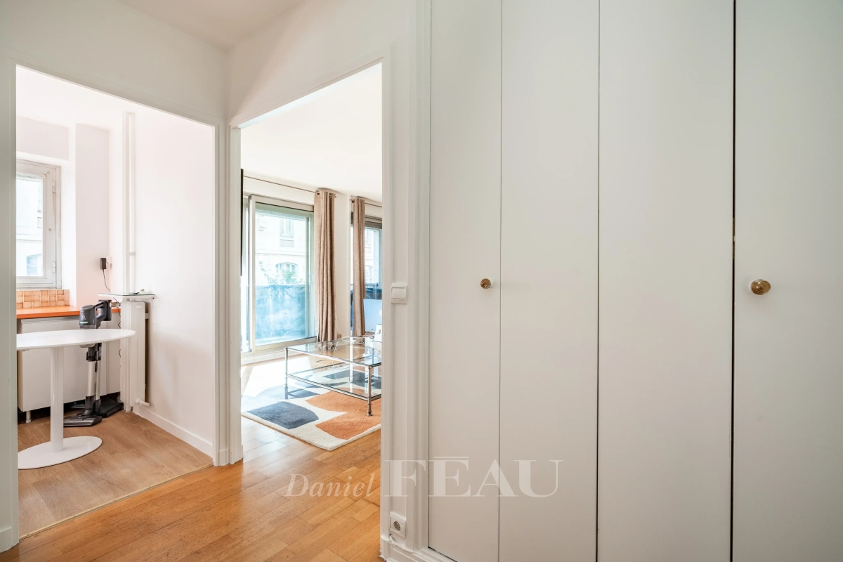 Appartement de luxe à vendre à Paris 16ème, 585 000 €, Photo 3