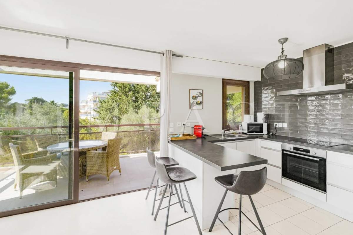 Appartement de luxe à vendre à Cannes, 399 000 €, Photo 4
